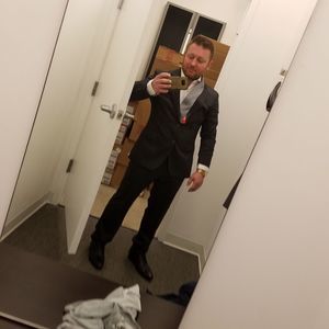 Meet your Posher, Aaron